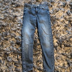 HIGH WAISTED TOPSHOP SKINNY JEANS